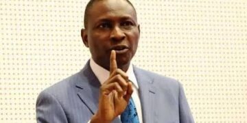 Party defection won’t shield corrupt politicians – EFCC