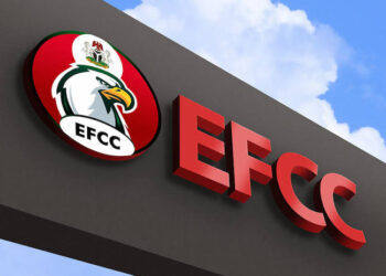 Alleged exhibit theft: Court adjourns ex-EFCC officer’s trial till Dec. 11