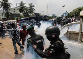 Outrage over police crackdown on Lagos anti-demolition protesters